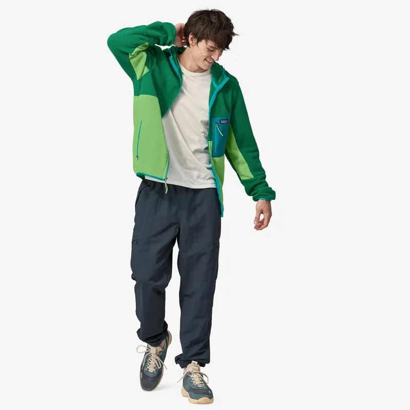 Patagonia Microdini Fleece Hoody in Glisten Green-3