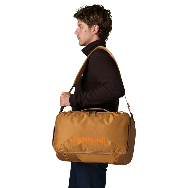 Patagonia Black Hole 30L Mini MLC Pack in Cinnamon Brown-6