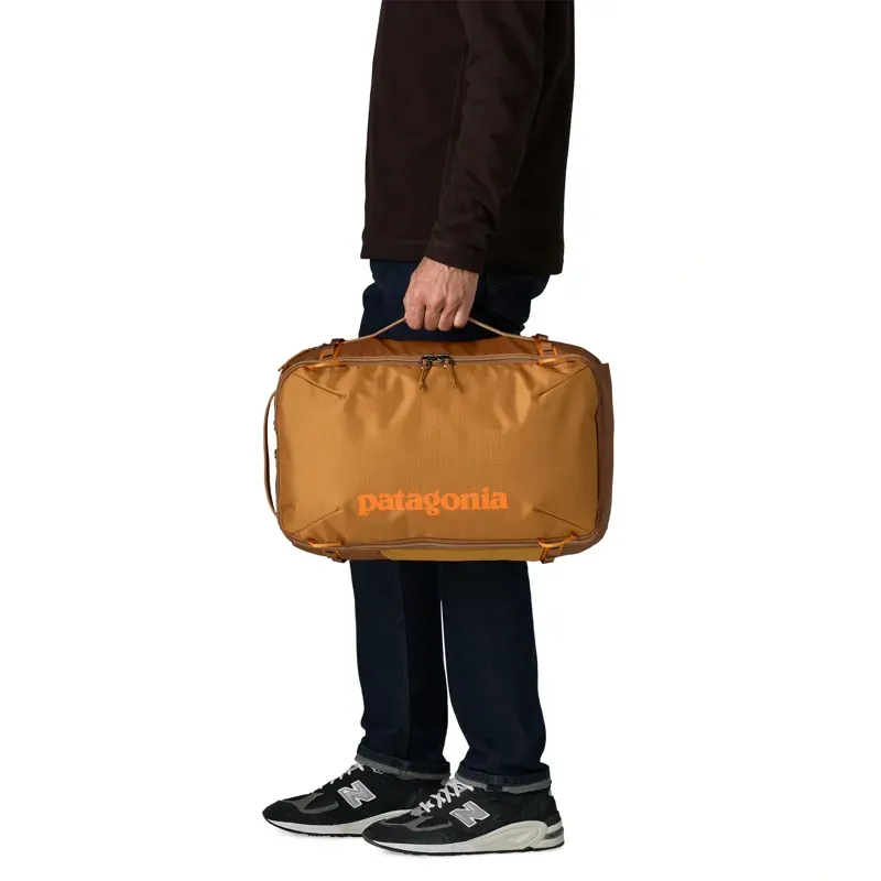 Patagonia Black Hole 30L Mini MLC Pack in Cinnamon Brown-8
