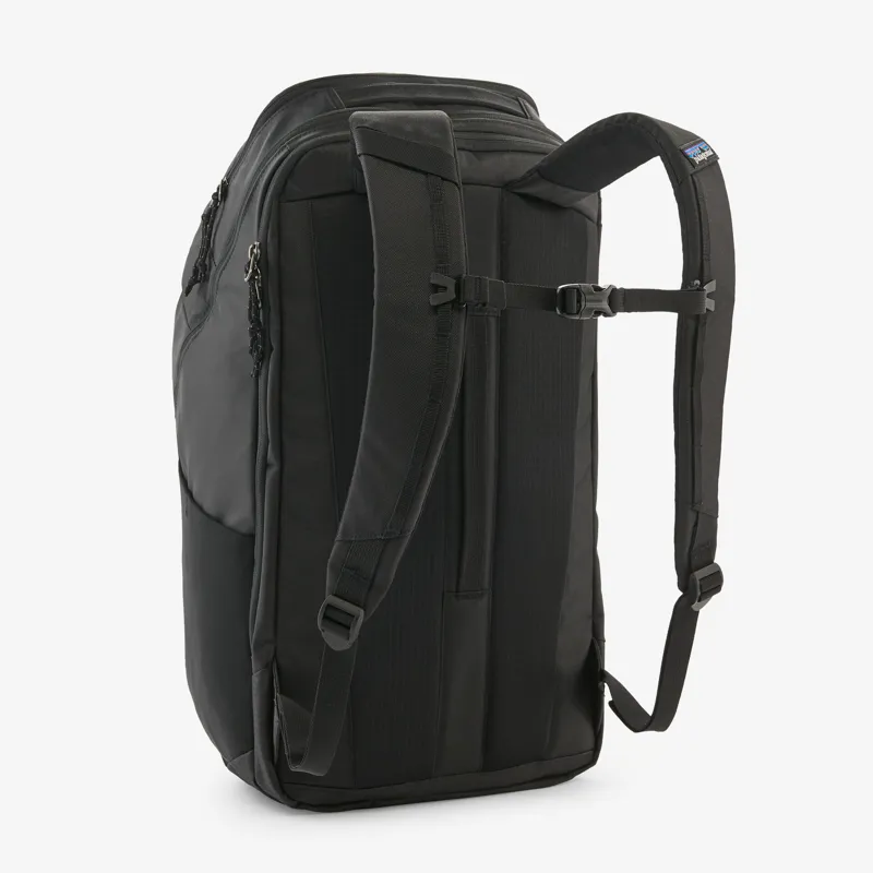 Patagonia Black Hole 32L Pack in Black-2
