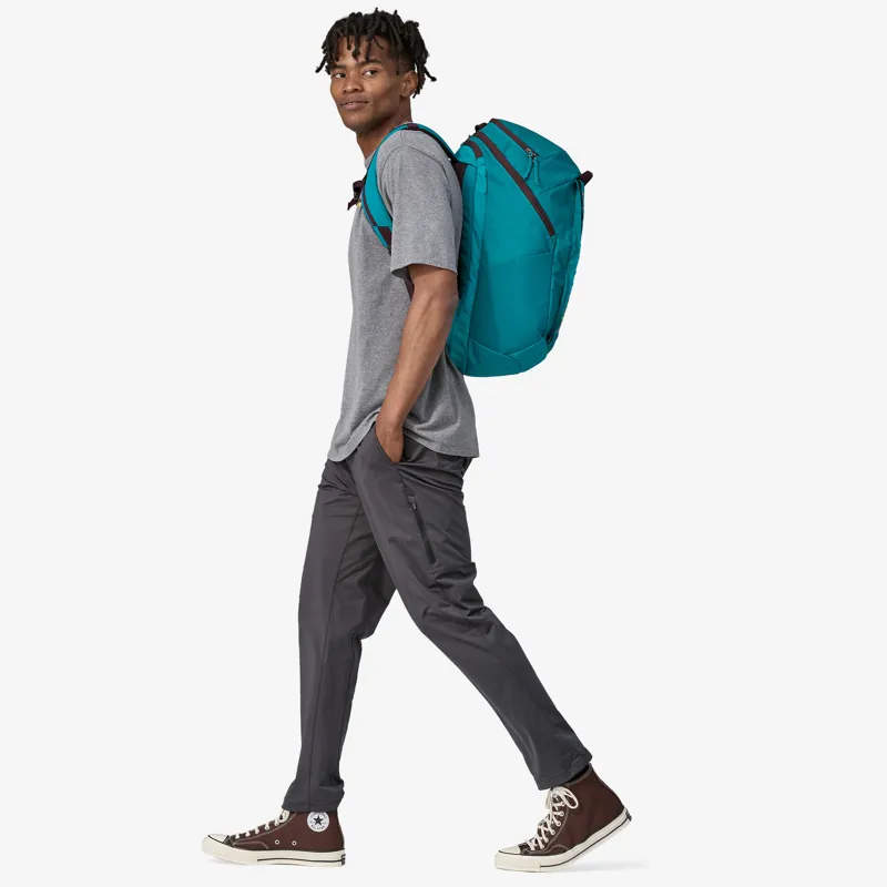 Patagonia Black Hole 32L Pack in Belay Blue-3