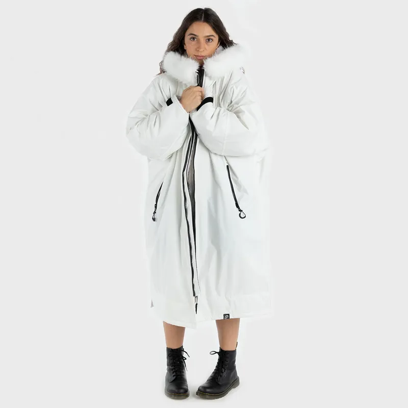 Dryrobe Advance Long Sleeve Changing Robe in Snow White-Grey