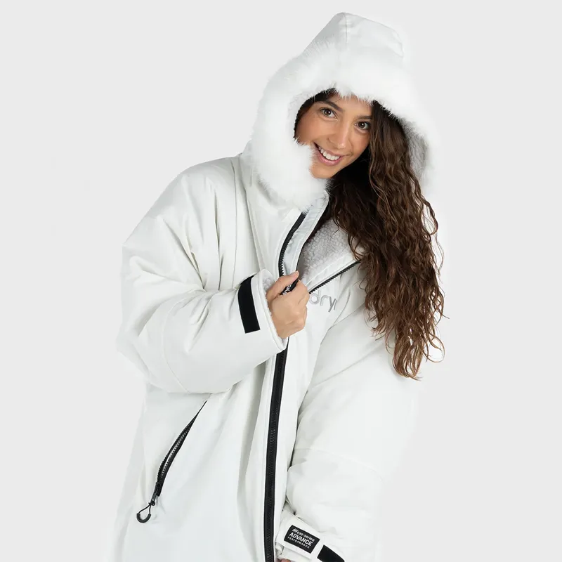 Dryrobe Advance Long Sleeve Changing Robe in Snow White-Grey-1