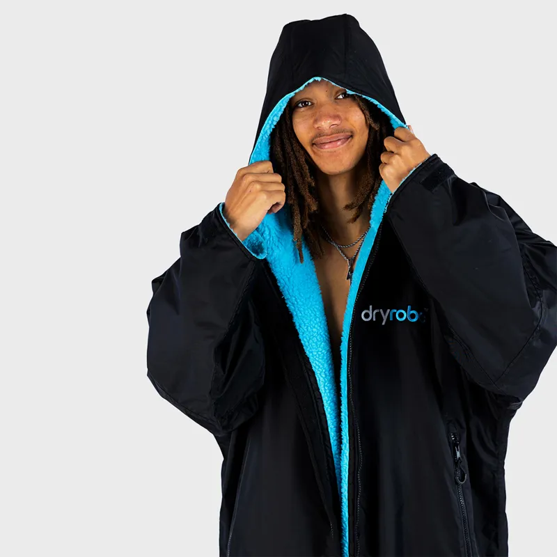 Dryrobe Advance Long Sleeve Change Robe in Black/Blue-1