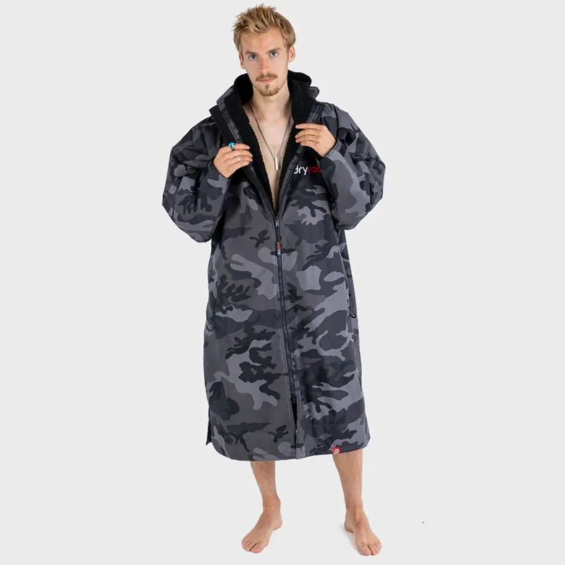 Dryrobe Advance Long Sleeve Change Robe in Black Camo/Black