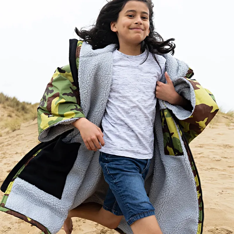Dryrobe Advance Short Sleeve Change Robe in Camo/Grey for Ages 5-9-3