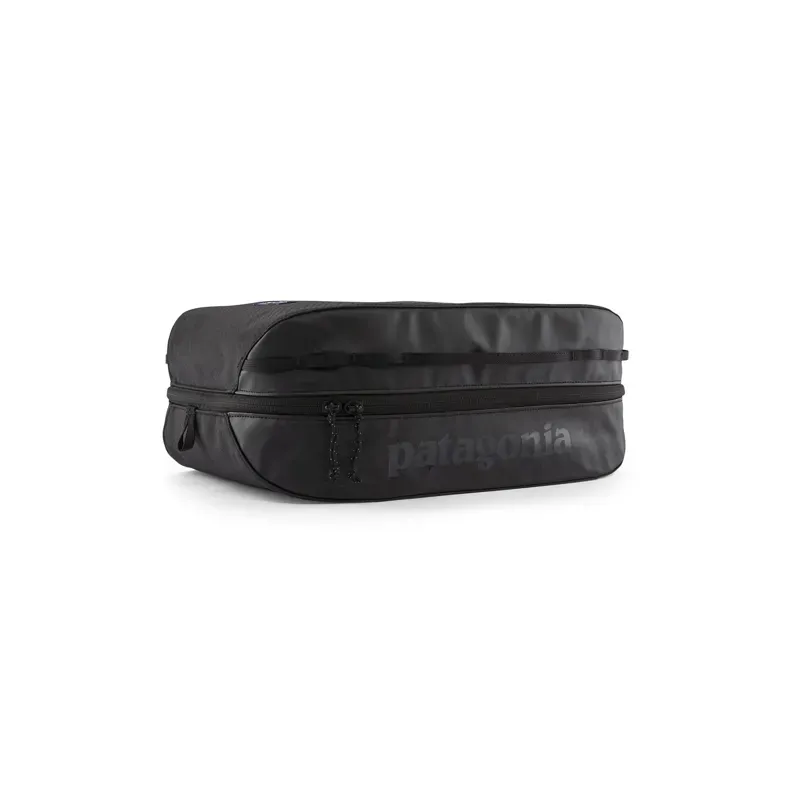 Patagonia Black Hole 14L Cube in Black w/Black
