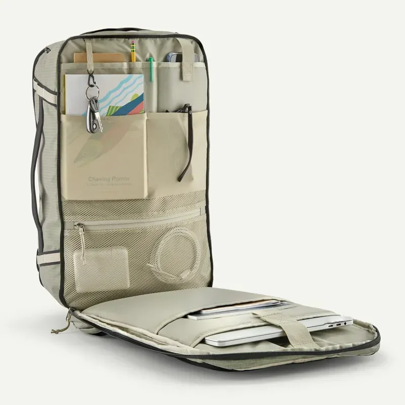 Patagonia Black Hole 30l Mini MLC Pack in Weathered Stone-10