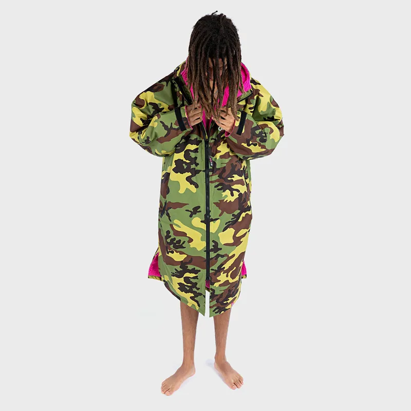 Dryrobe Advance Long Sleeve Change Robe in Camo/Pink-2