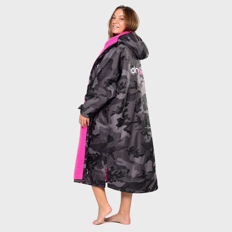 Dryrobe Advance Long Sleeve Changing Robe in Black Camo-Pink-3