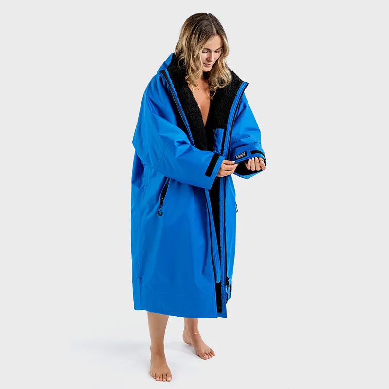 Dryrobe Advance Long Sleeve Change Robe in Cobalt Blue/Black-5