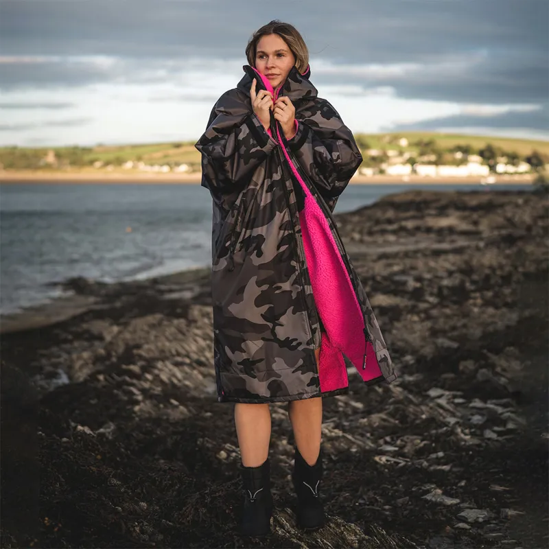 Dryrobe Advance Long Sleeve Changing Robe in Black Camo-Pink-7
