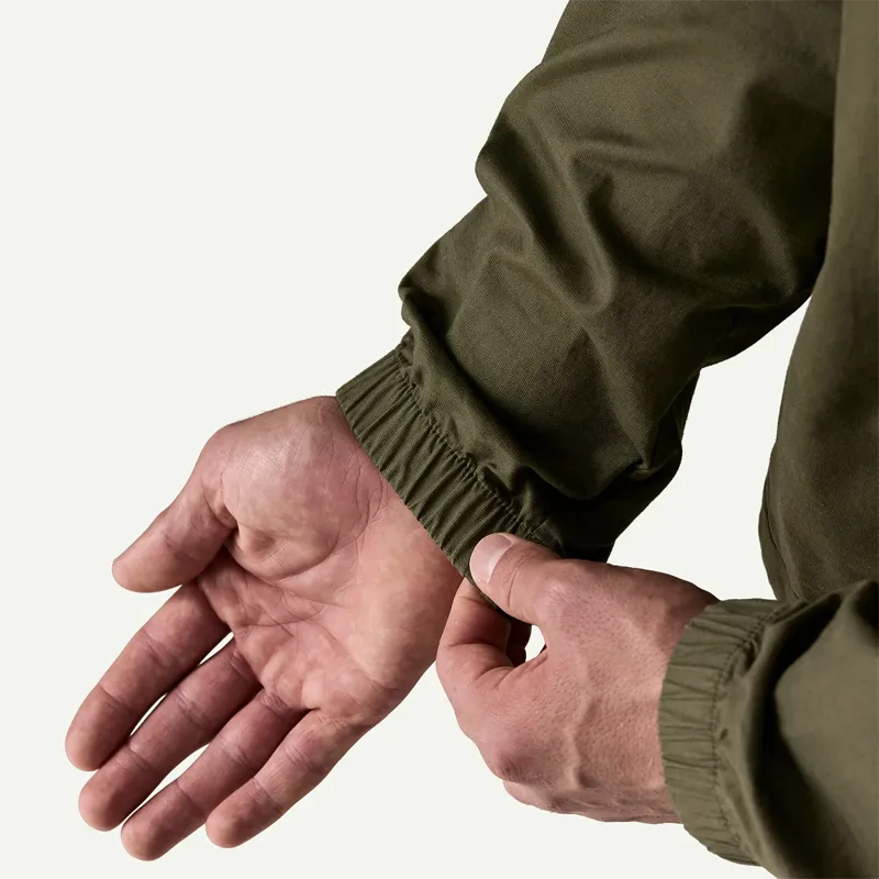 Patagonia Men's Lightweight All-Wear Unlined Jacket in Basin Green-9