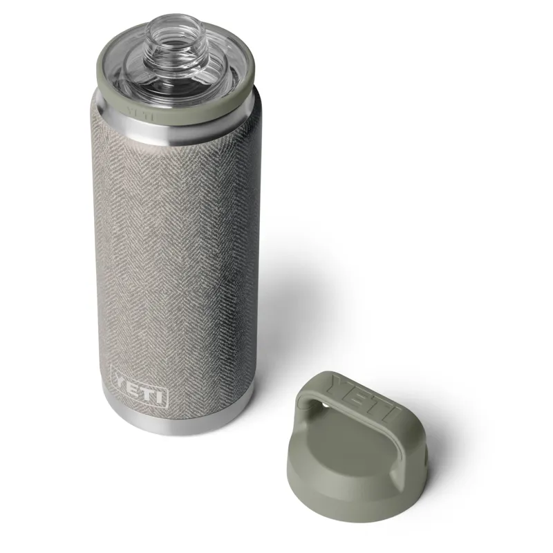 Yeti Rambler 26oz Chug Bottle in Riverhead Green
