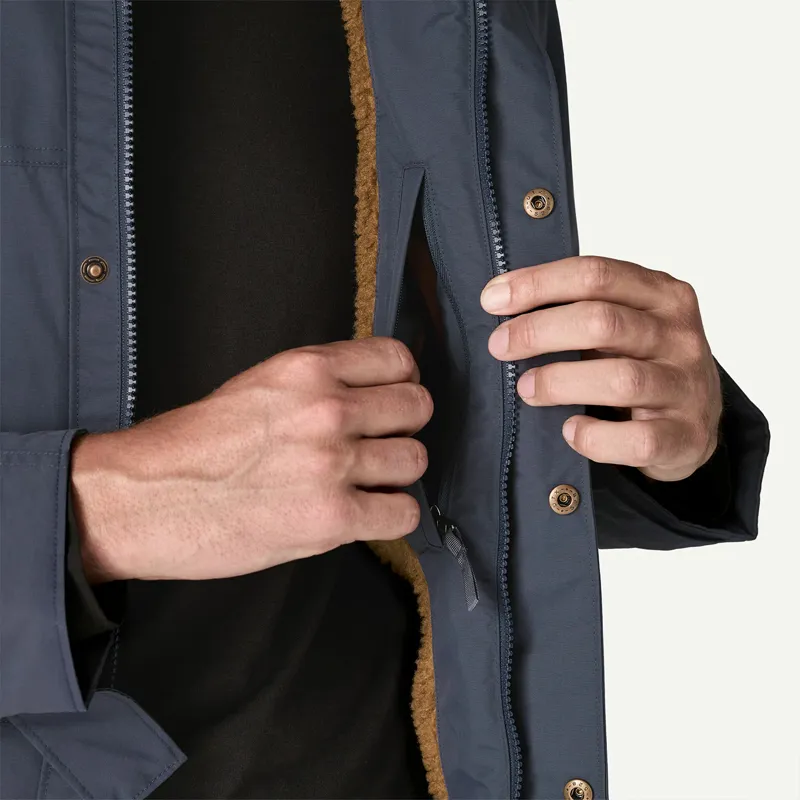 Patatgonia Isthmus Parka Jacket in Smolder Blue-6