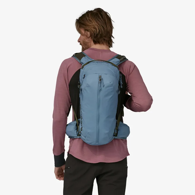 Patagonia Dirt Roamer 20 L Pack in Steller Blue-1