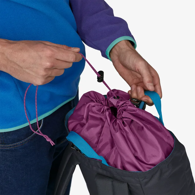 Patagonia Fieldsmith Linked Pack in Patchwork/Tasmanian Teal-5