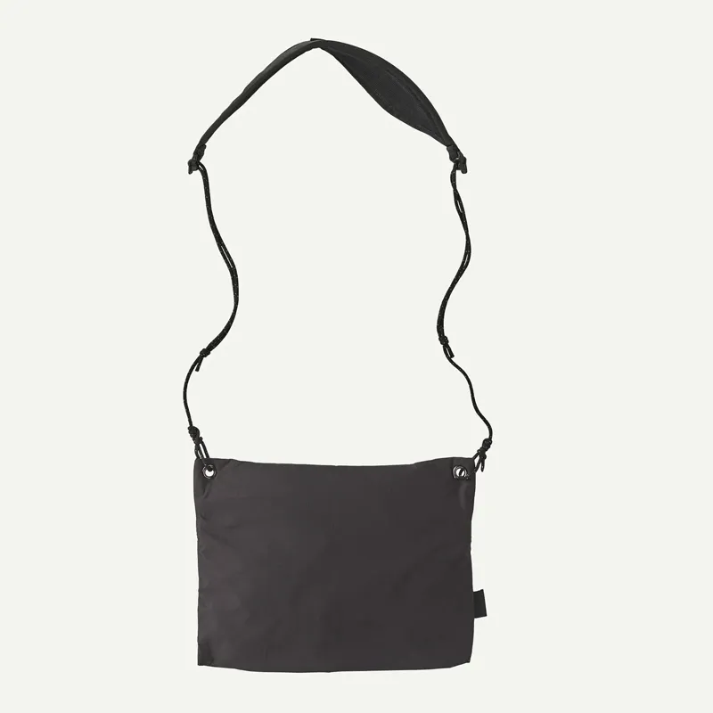 Patagonia Terravia Sacoche in Black-3