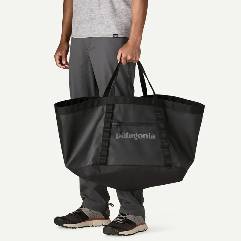 Patagonia Black Hole 61L Gear Tote in Black w/Black-1