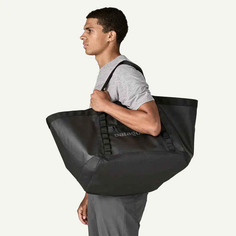 Patagonia Black Hole 61L Gear Tote in Black w/Black-2