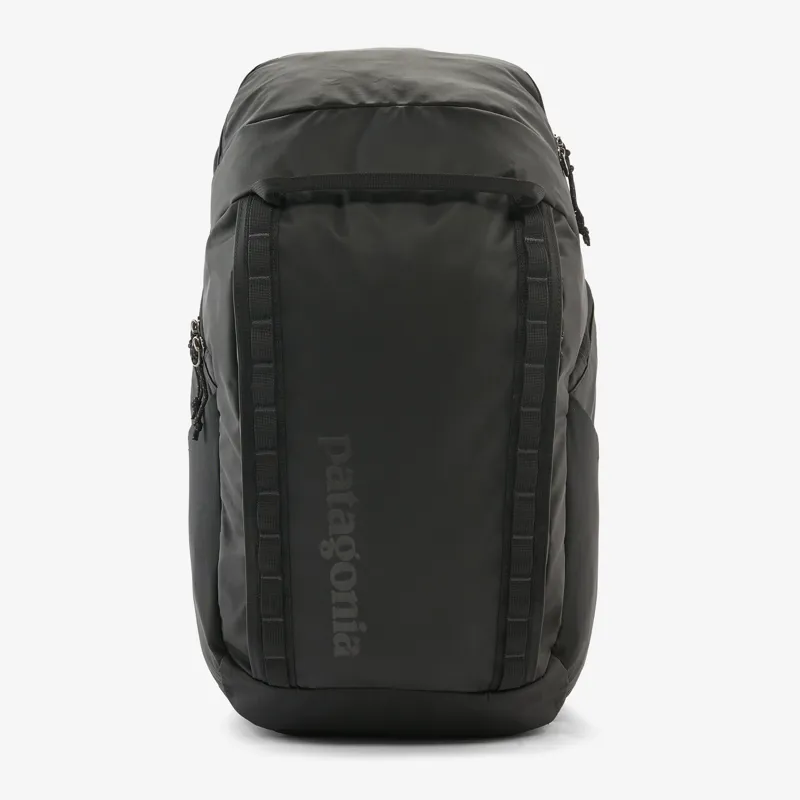 Patagonia Black Hole 32L Pack in Black