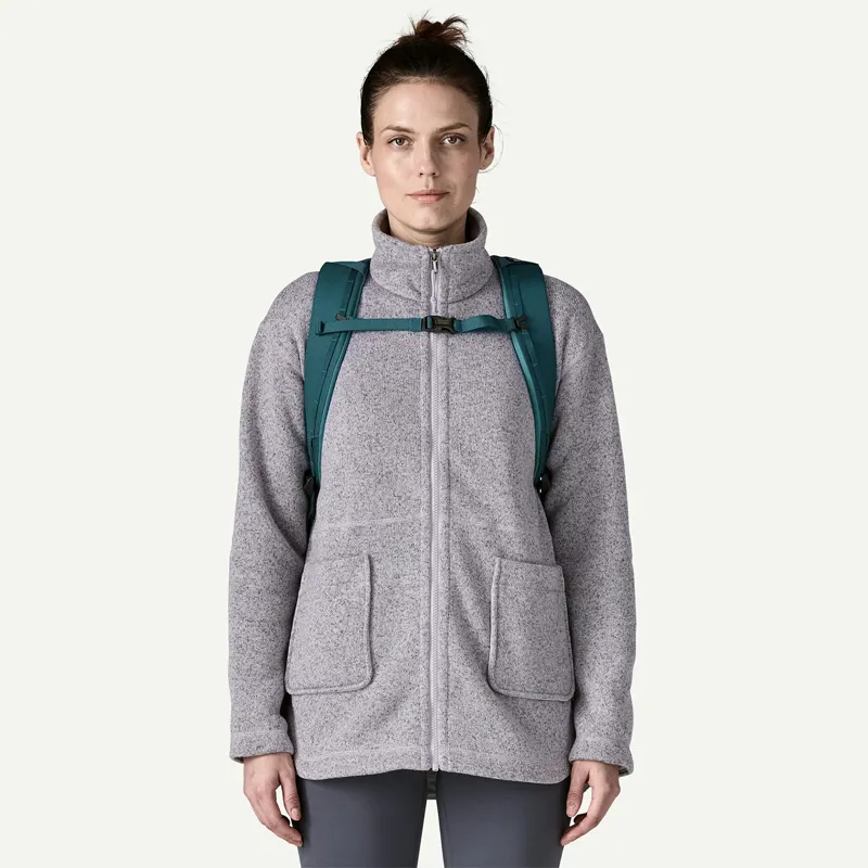 Patagonia Black Hole 32L Pack in Tidal Teal w/Luminous Pink-2