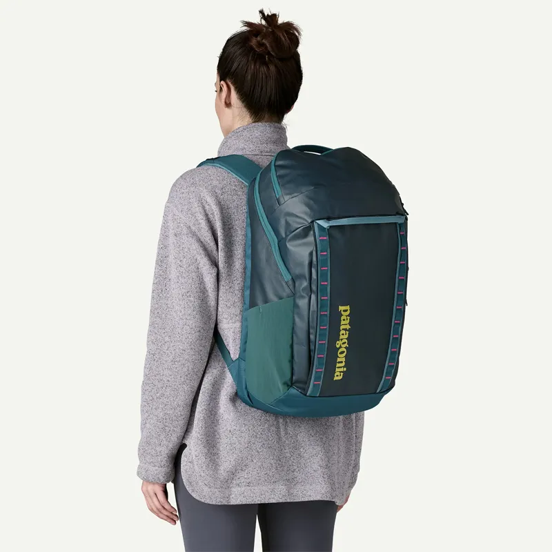 Patagonia Black Hole 32L Pack in Tidal Teal w/Luminous Pink-3