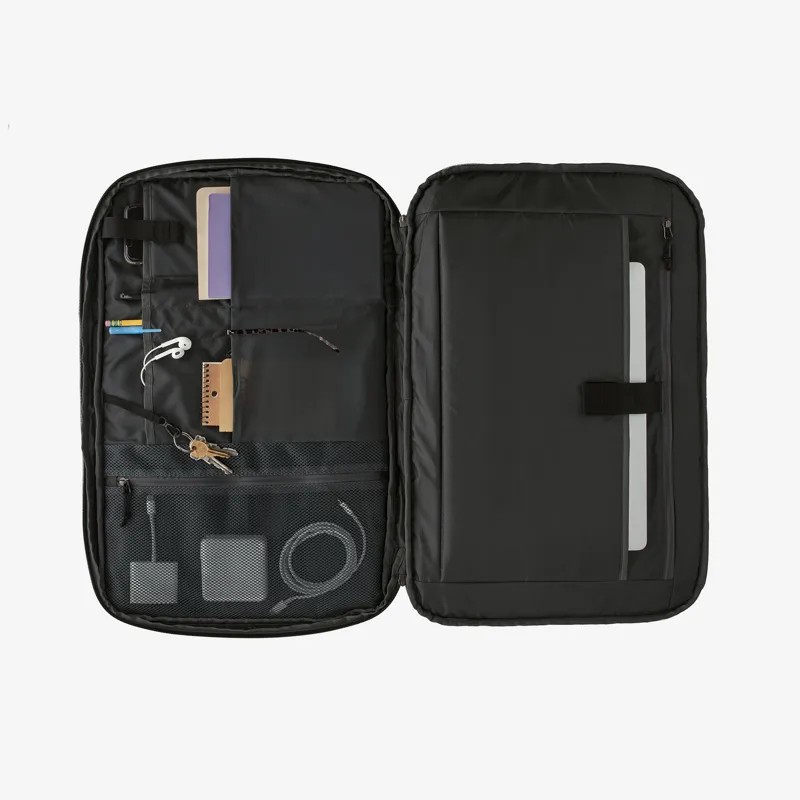 Patagonia Black Hole MLC 45l Convertible Suitcase in Black-4