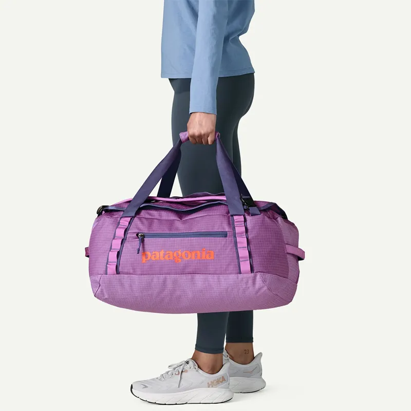 Patagonia Black Hole 40L Duffel Bag in Brisk Purple-2