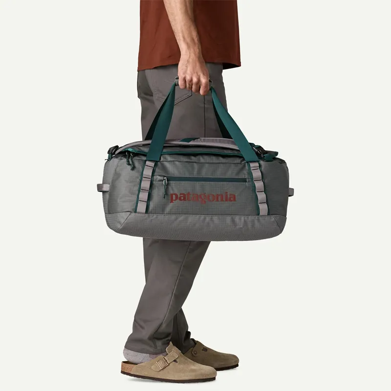 Patagonia Black Hole 40L Duffel Bag in Noble Grey-3