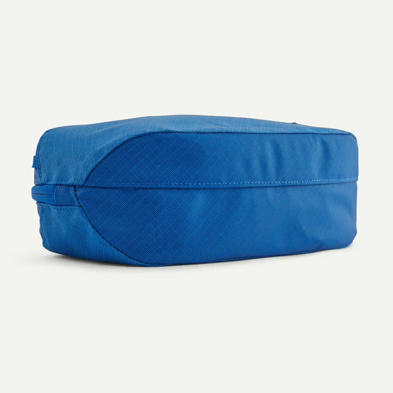 Patagonia Black Hole 3l Cube in Endless Blue-1