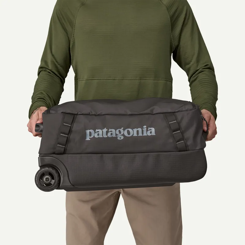 Patagonia Black Hole 40l Matte Wheeled Duffel Bag in Black-4