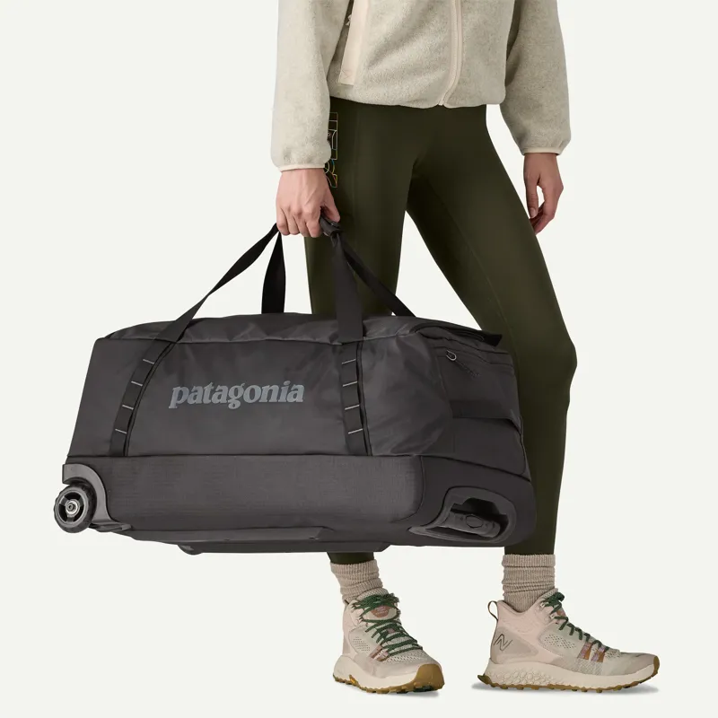 Patagonia Black Hole 70l Matte Wheeled Duffel Bag in Black-3
