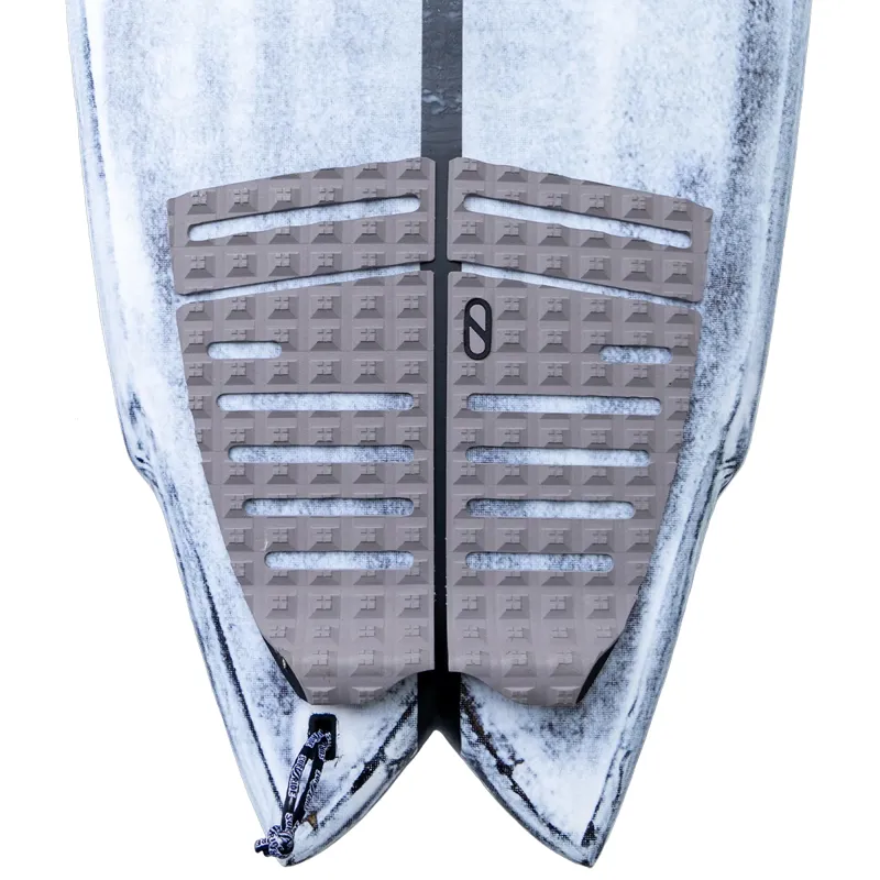 Slater Designs 4 Piece Flat Tail Pad in Grey/Black-3