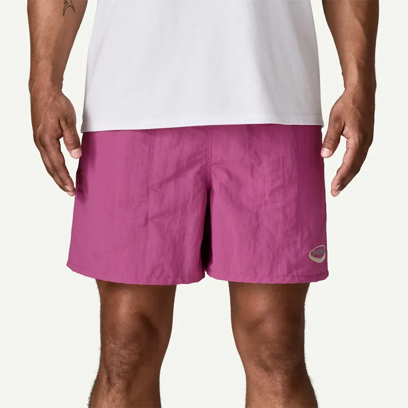 Patagonia Men's 5 inch Baggies Shorts in 95 Oval Logo: Faded Magenta-1