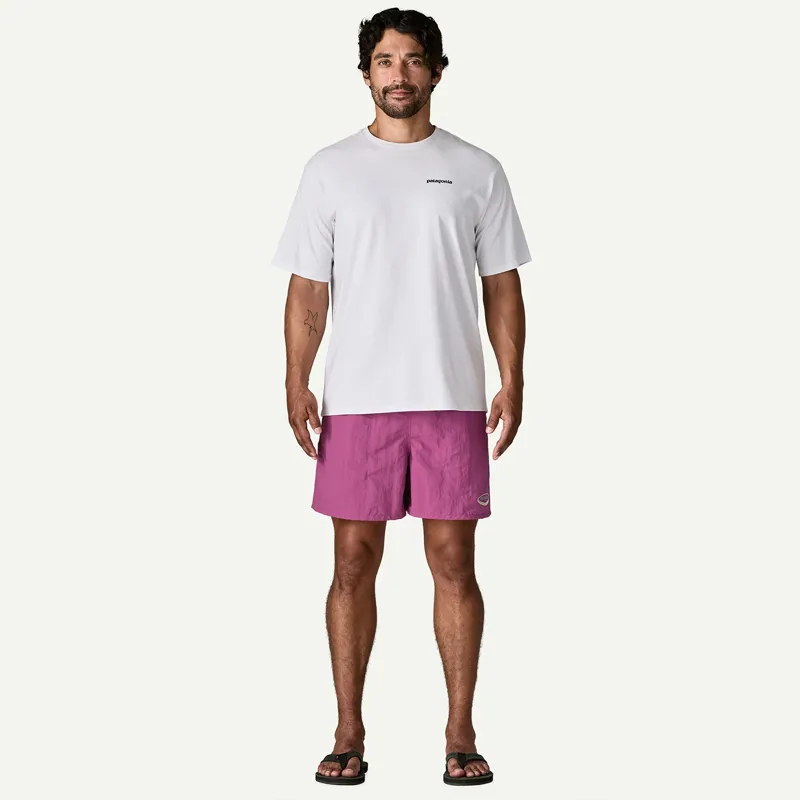 Patagonia Men's 5 inch Baggies Shorts in 95 Oval Logo: Faded Magenta-3