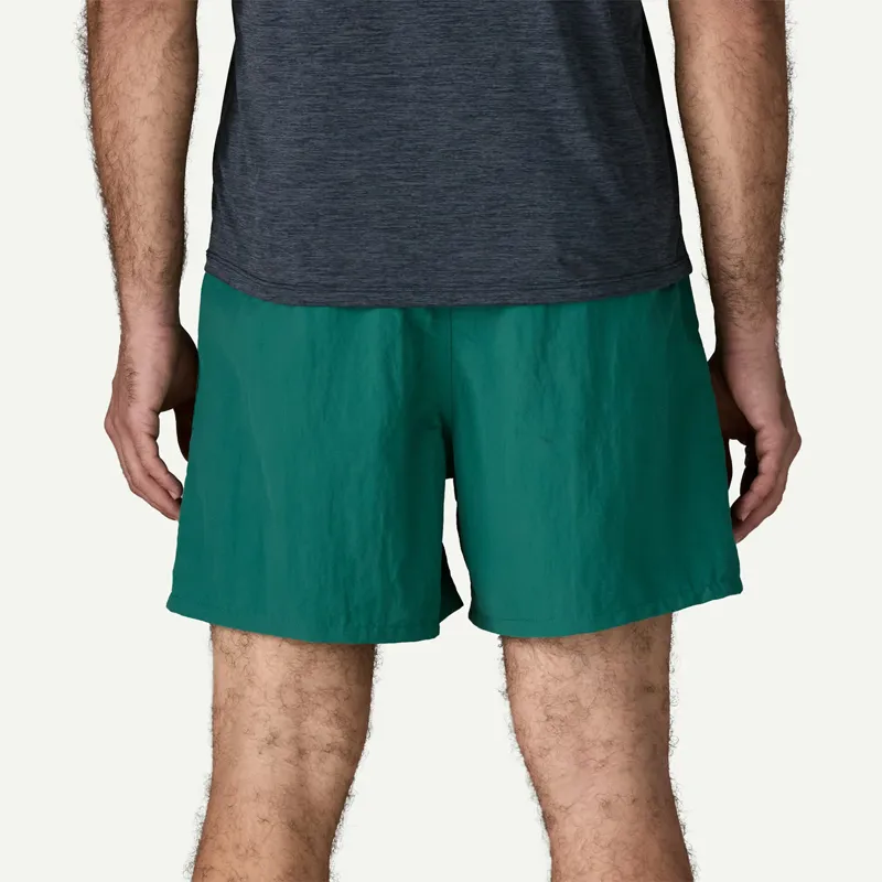 Patagonia Men's 5 inch Baggies Shorts in 95 Oval Logo: Gem Green-2