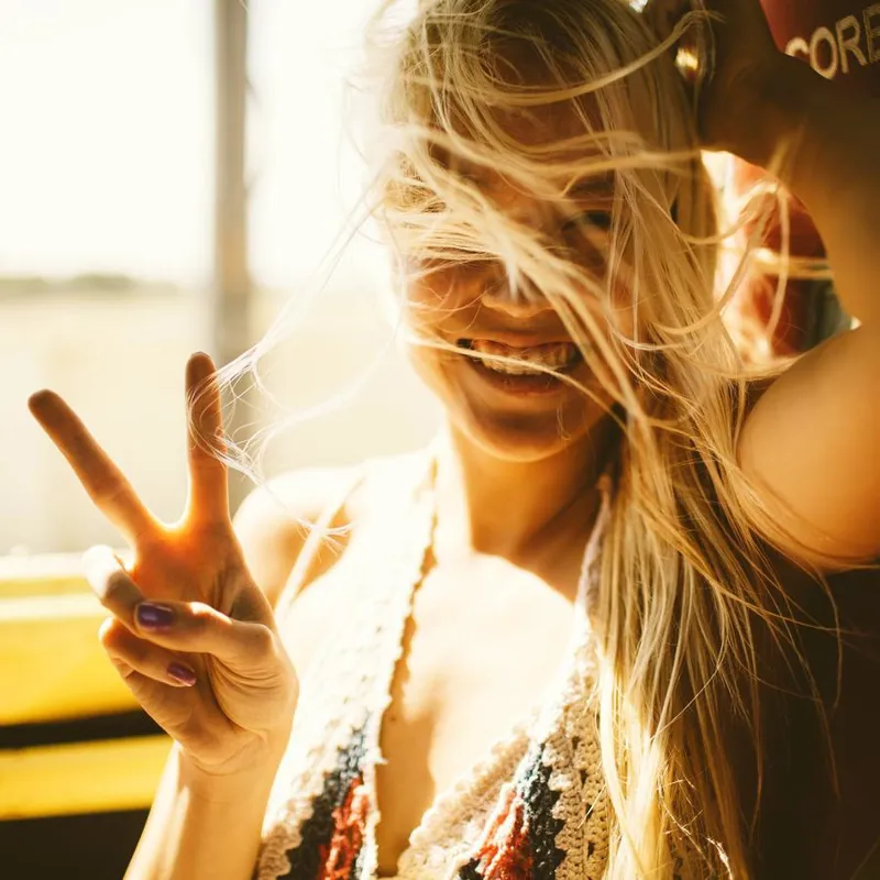 Sun Bum Hair Blonde Tone Enhancer-1