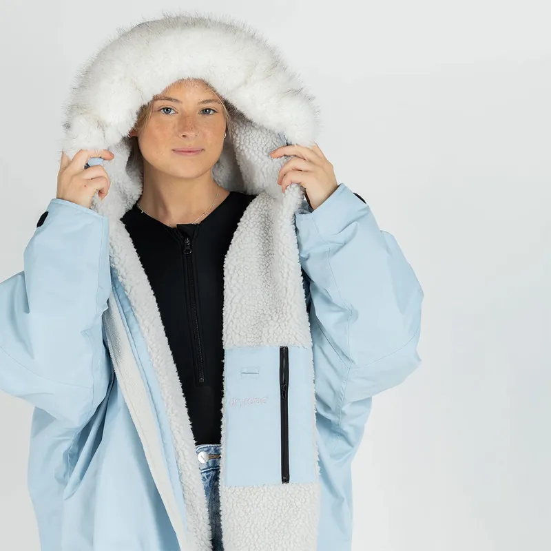 Dryrobe Advance Long Sleeve Change Robe in Alpine Ice Blue/White-1