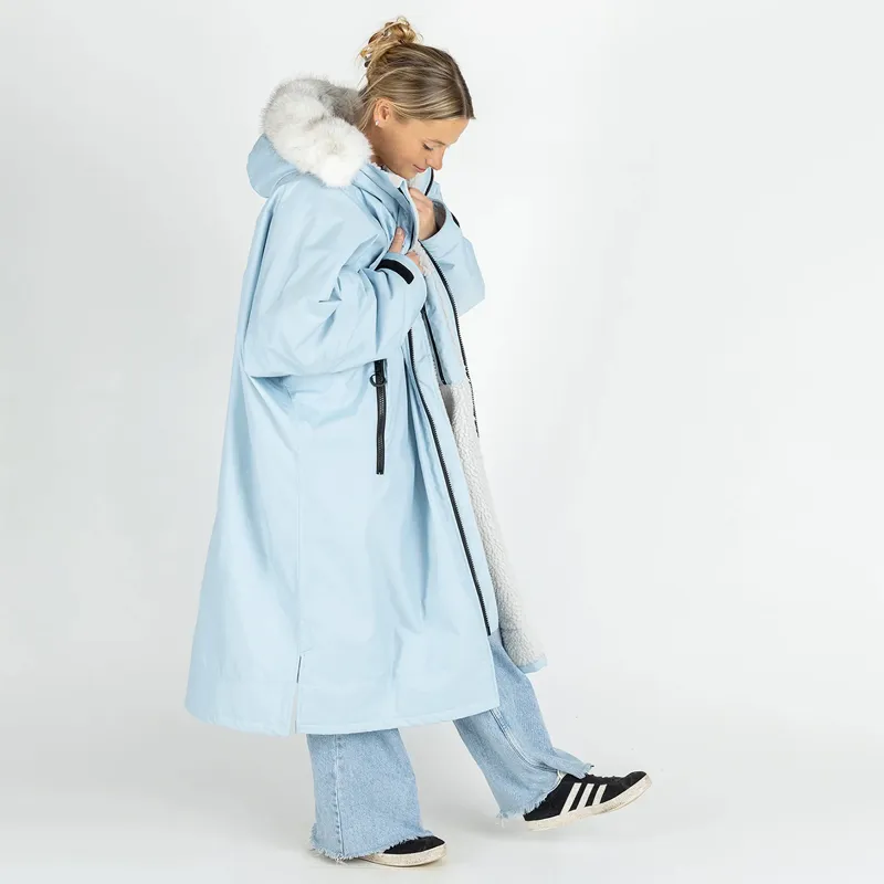 Dryrobe Advance Long Sleeve Change Robe in Alpine Ice Blue/White-3
