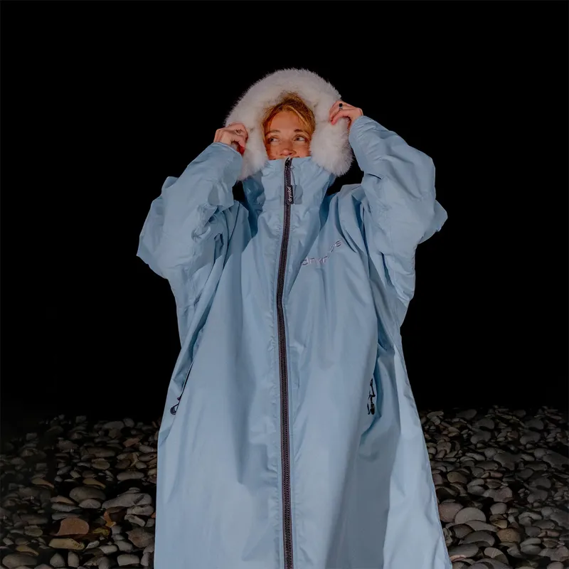 Dryrobe Advance Long Sleeve Change Robe in Alpine Ice Blue/White-8