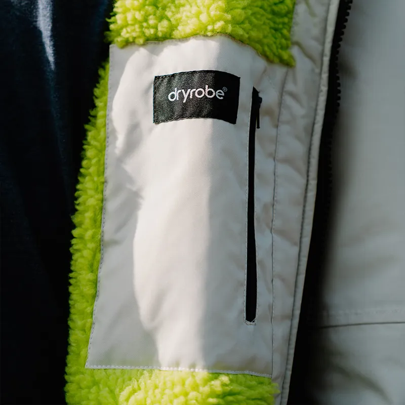 Dryrobe Advance Long Sleeve Change Robe in Anthracite/Lime-3