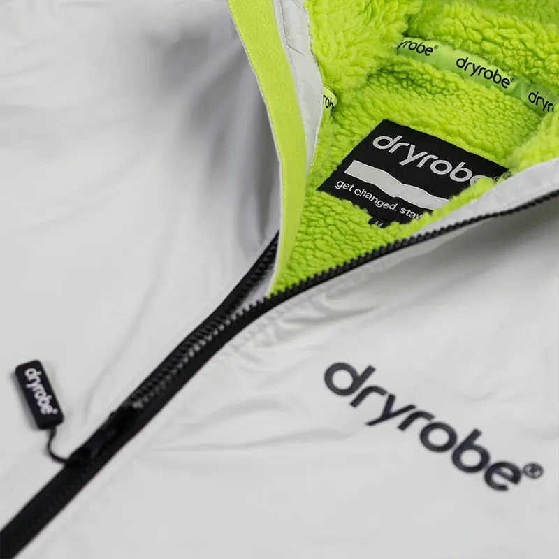 Dryrobe Advance Long Sleeve Change Robe in Anthracite/Lime-7