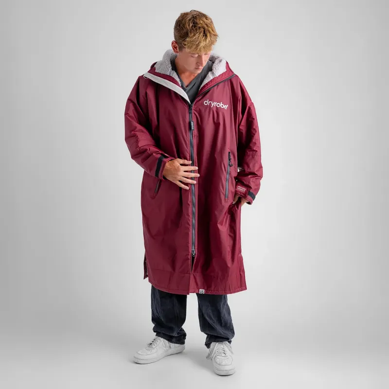 Dryrobe Advance Long Sleeve Change Robe in Burgundy/Grey-3