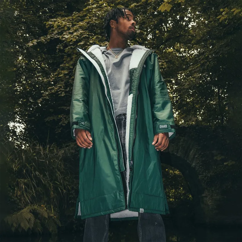 Dryrobe Advance Long Sleeve Change Robe in Dark Green/Grey-4