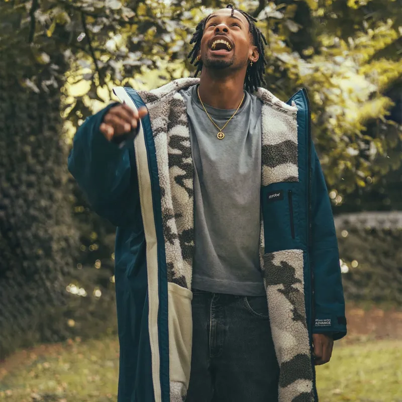 Dryrobe Advance Long Sleeve Change Robe in Deep Sea Blue Sand Camo-4