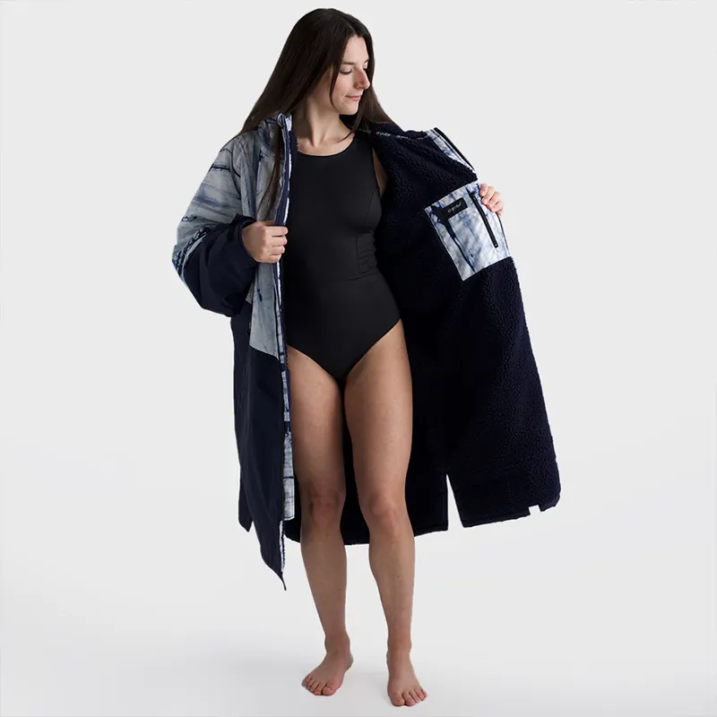 Dryrobe Advance Long Sleeve Change Robe in Batik/Blue-2