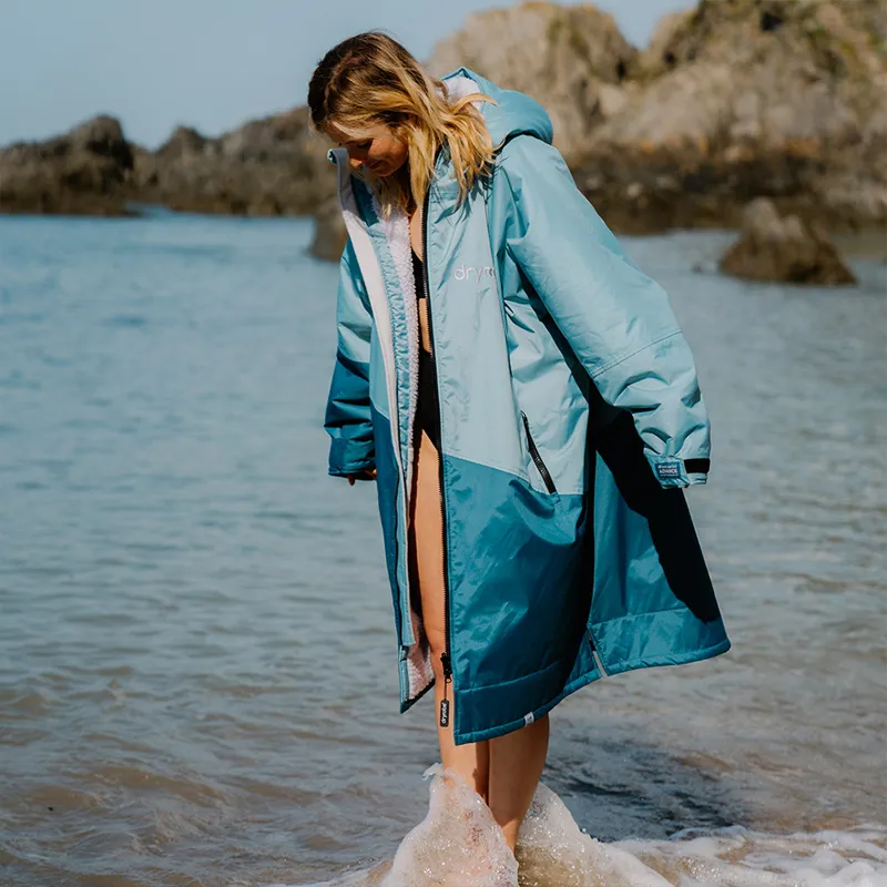 Dryrobe Advance Long Sleeve Change Robe in Blue/Light Grey-8