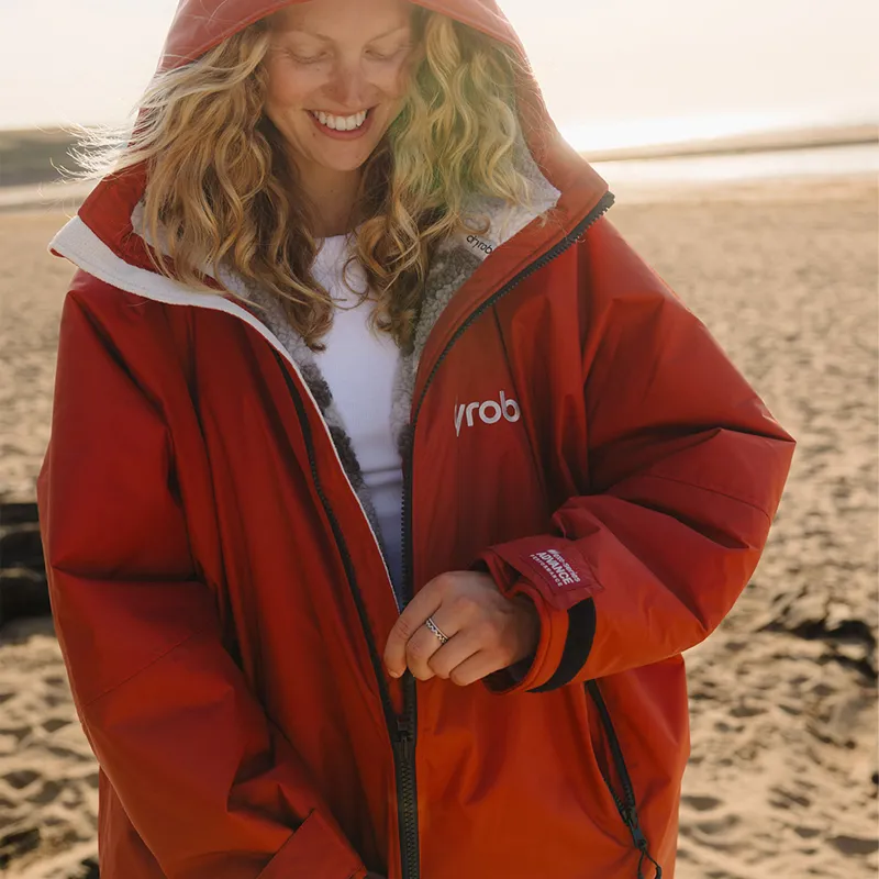 Dryrobe Advance Alpine Long Sleeve Change Robe in Burnt Orange/Sand Camo-3