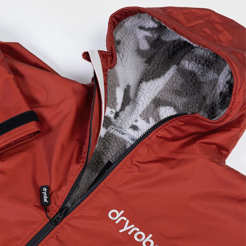 Dryrobe Advance Alpine Long Sleeve Change Robe in Burnt Orange/Sand Camo-4
